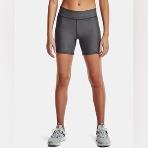 Under Armour Mid Rise muddy gray volleyball dance bike shorts 5” small